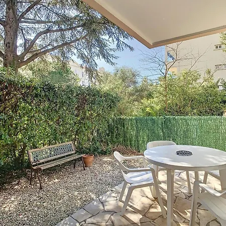 Apartmán Aliscamps - 4 Pers 75m2 - Terrasse - Climatise